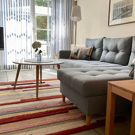 Achtern Diek 12b - 5 *