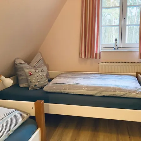Achtern Diek 12b - 5 *